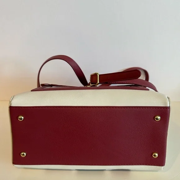 Kiki’s Delivery Service Studio Ghibli Shoulder Bag, Like New - Picture 10 of 13